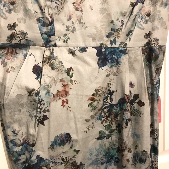 ASOS floral-print Hitchcock midi dress - Picture 5 of 8